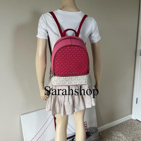 🌼Michael Kors Rhea medium zip backpack - Picture 9 of 15